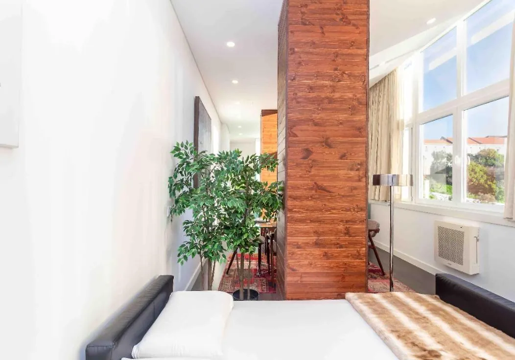 Ola Lisbon - Panoramic Luxury Graca III Apartment