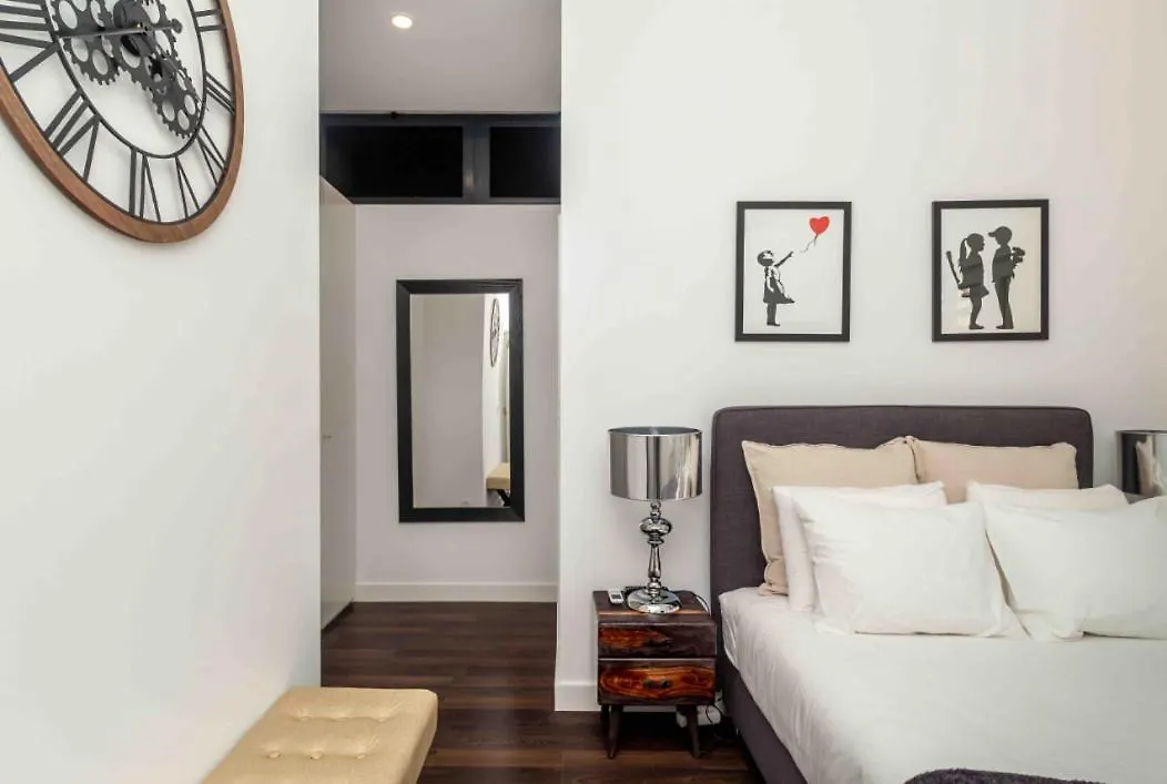Ola Lisbon - Panoramic Luxury Graca III Apartment
