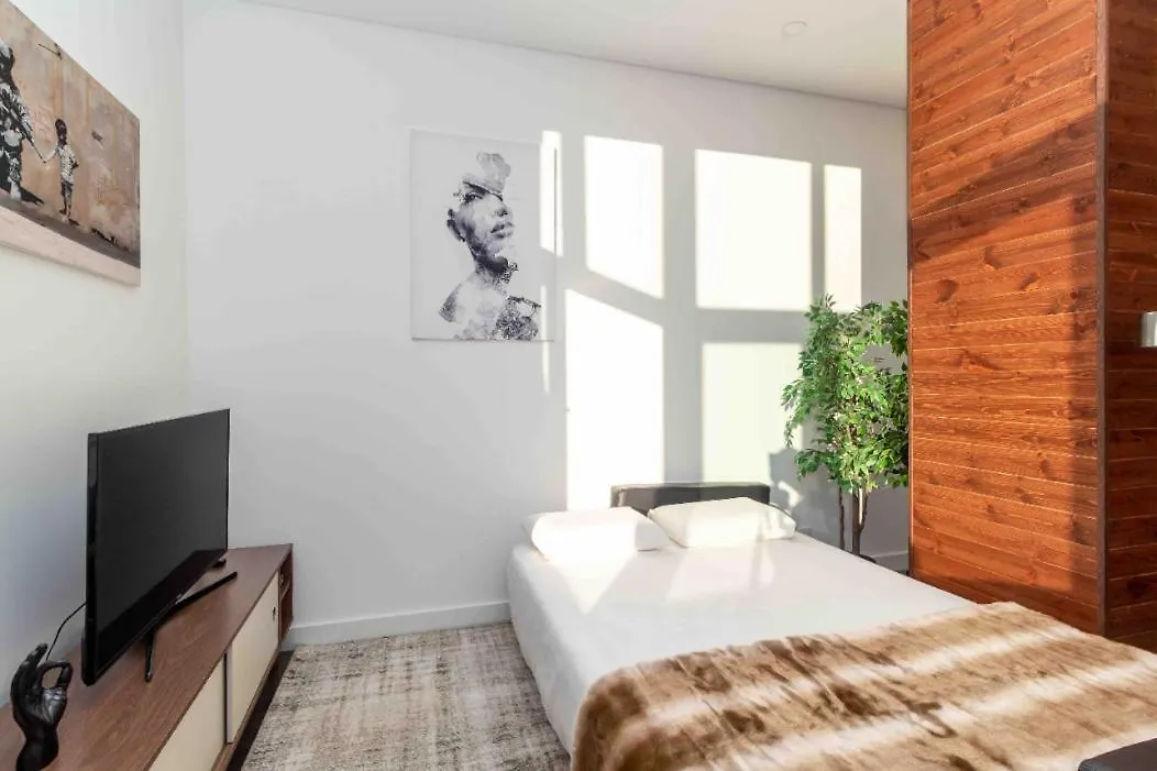 Ola Lisbon - Panoramic Luxury Graca III Apartment