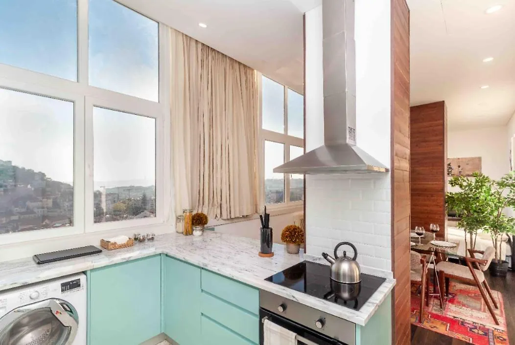 Ola Lisbon - Panoramic Luxury Graca III Apartment Portugal